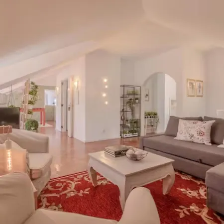 My Fair Lisbon - Bairro Alto Charming Apartments *