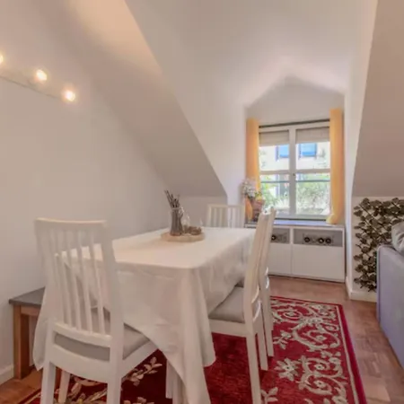 Apartment My Fair Lisbon - Bairro Alto Charming Apartments Lisbon